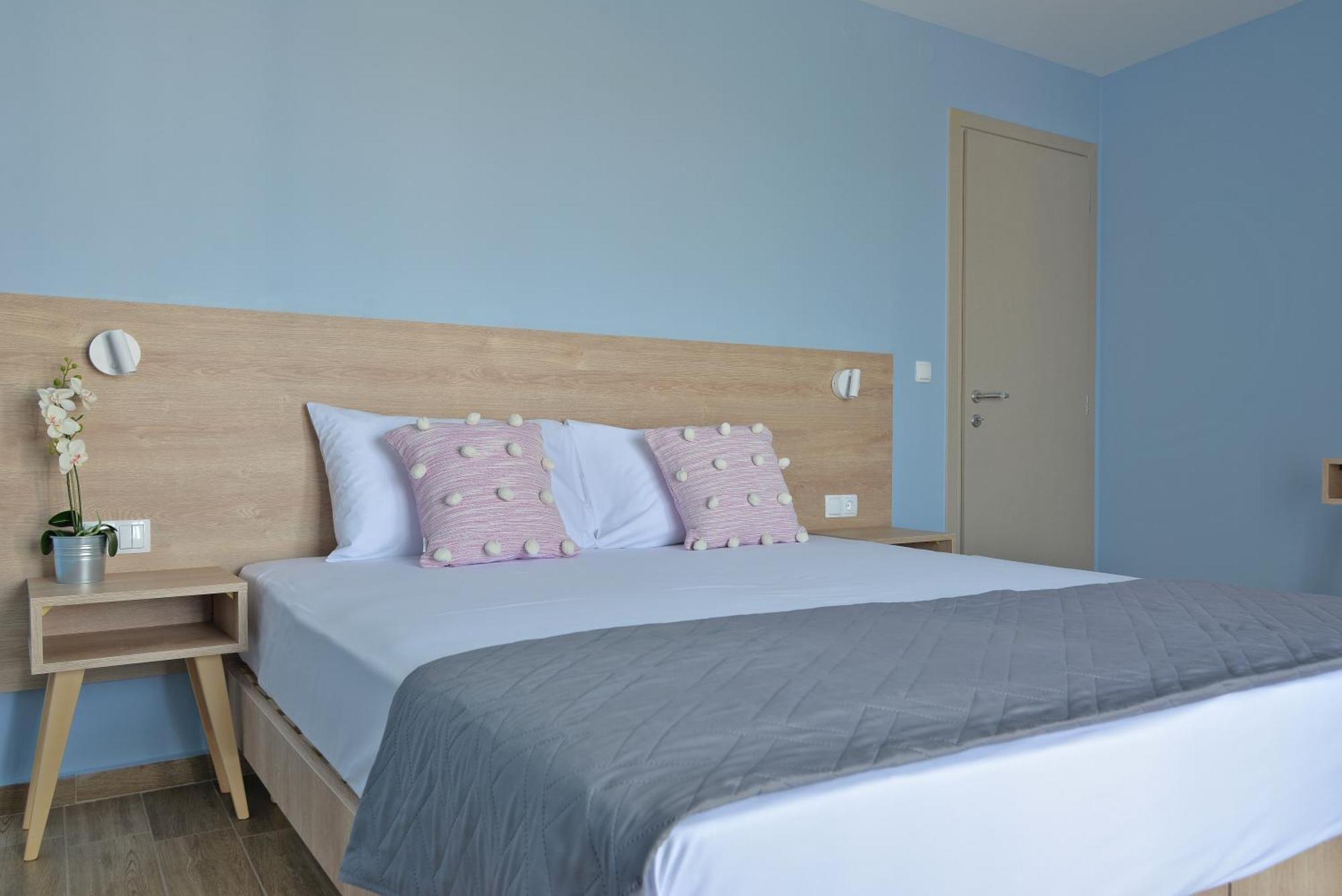 Niel Holiday Apartments, Panel Hospitality Homes & Villas เลปโตการายา ภายนอก รูปภาพ