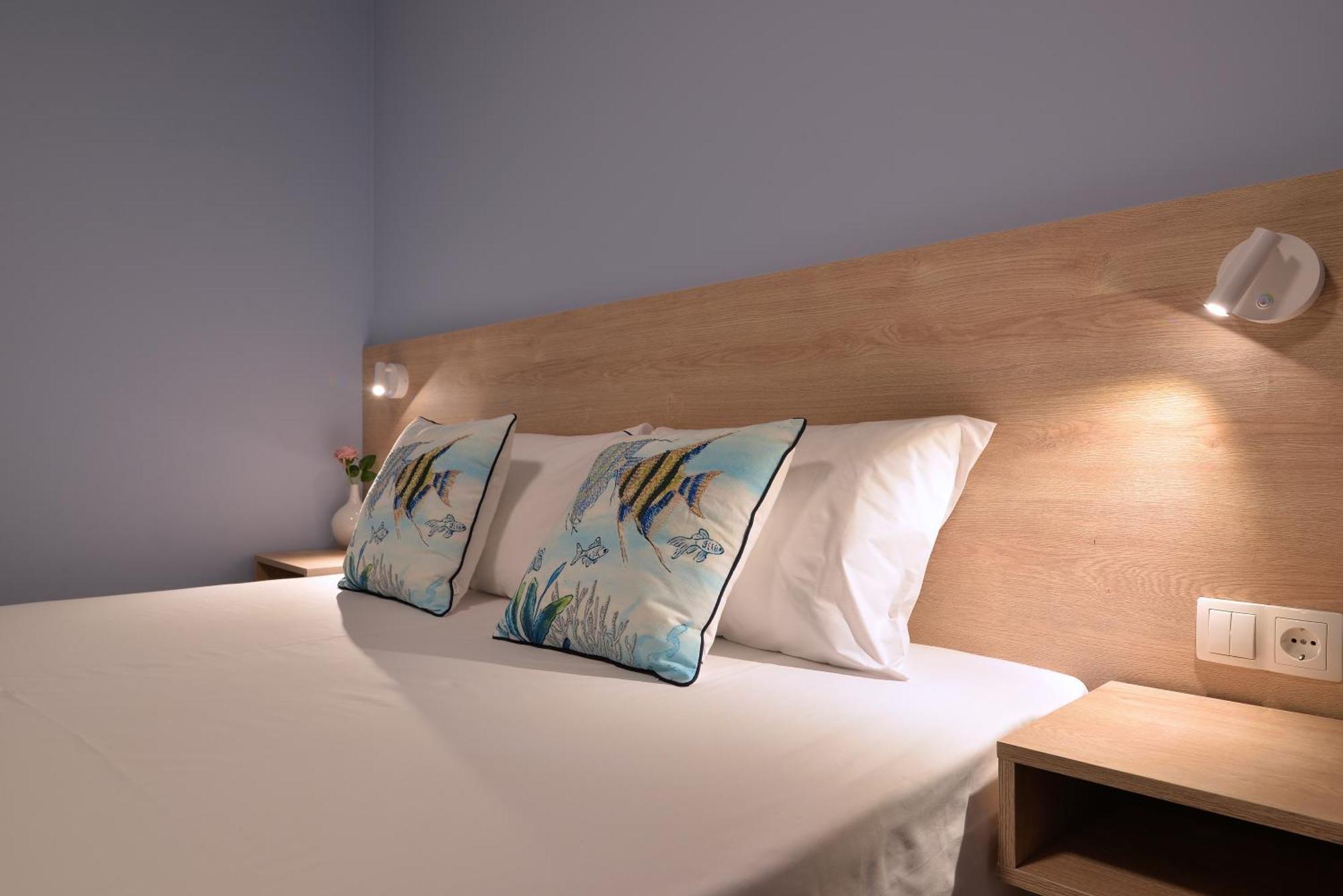 Niel Holiday Apartments, Panel Hospitality Homes & Villas เลปโตการายา ภายนอก รูปภาพ