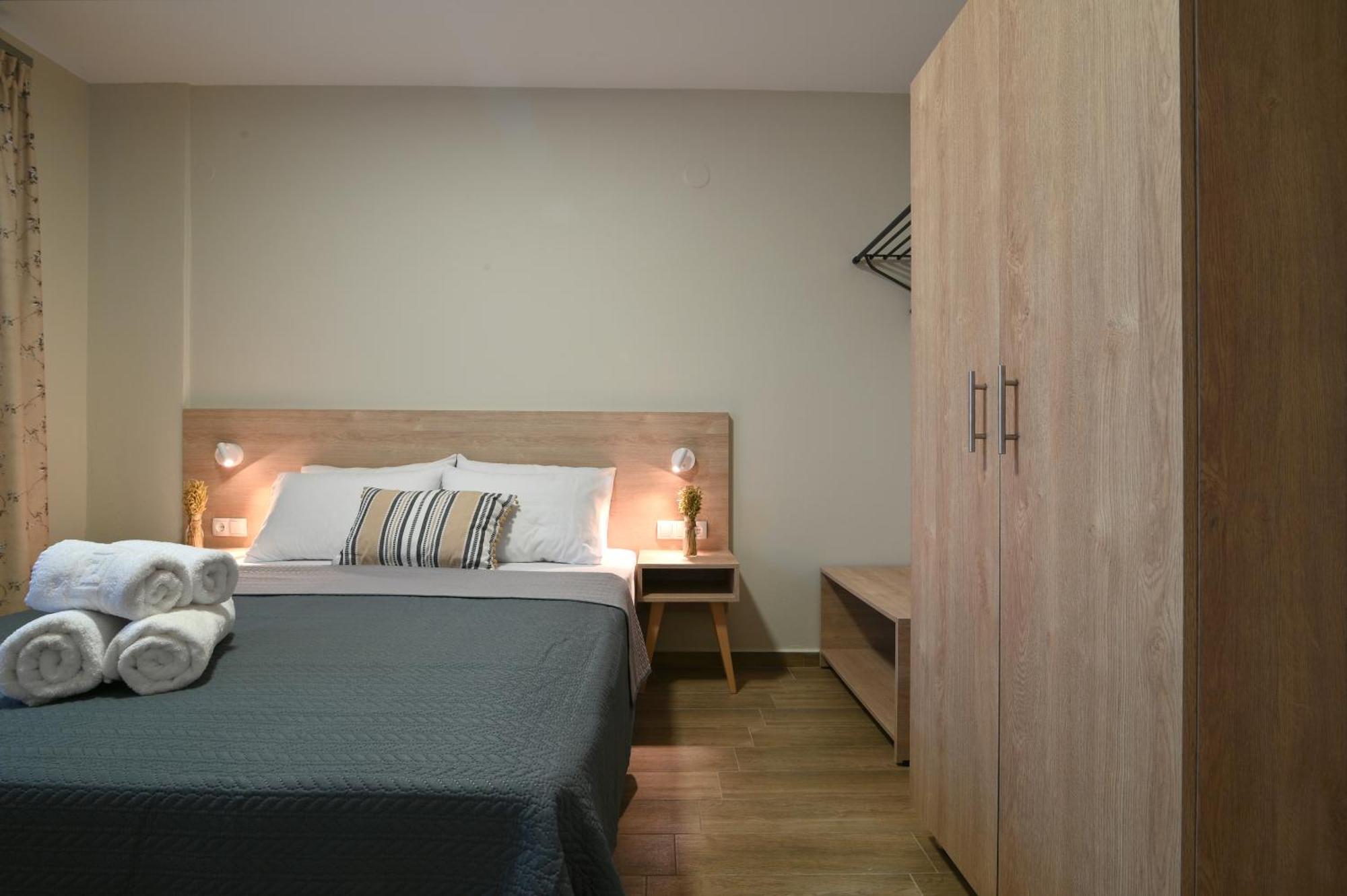Niel Holiday Apartments, Panel Hospitality Homes & Villas เลปโตการายา ภายนอก รูปภาพ