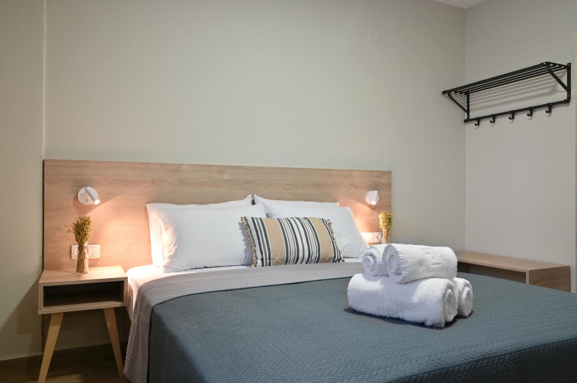 Niel Holiday Apartments, Panel Hospitality Homes & Villas เลปโตการายา ภายนอก รูปภาพ
