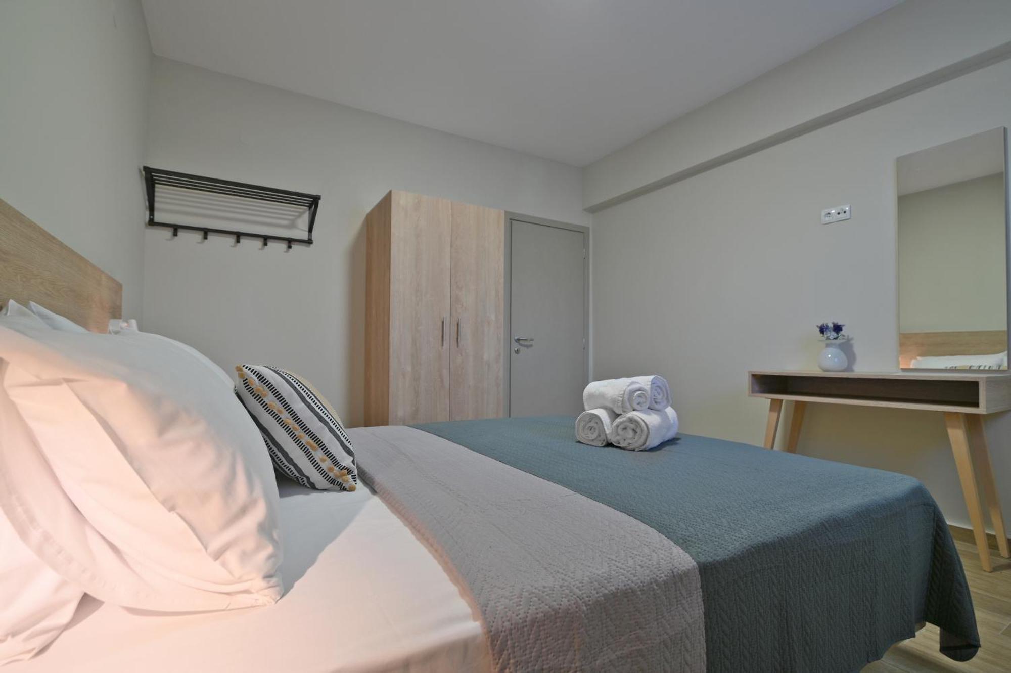 Niel Holiday Apartments, Panel Hospitality Homes & Villas เลปโตการายา ภายนอก รูปภาพ